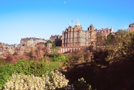 Edinburgh Old City-2.jpg